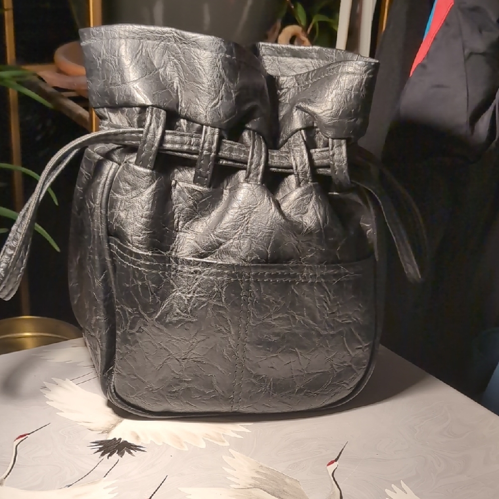 Vintage Drawstring Bucket